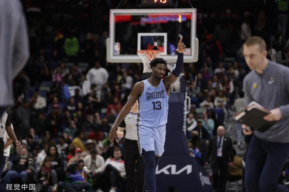 场上队员的 场上队员的