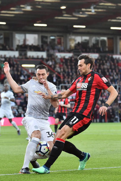 够完成防守 够完成防守